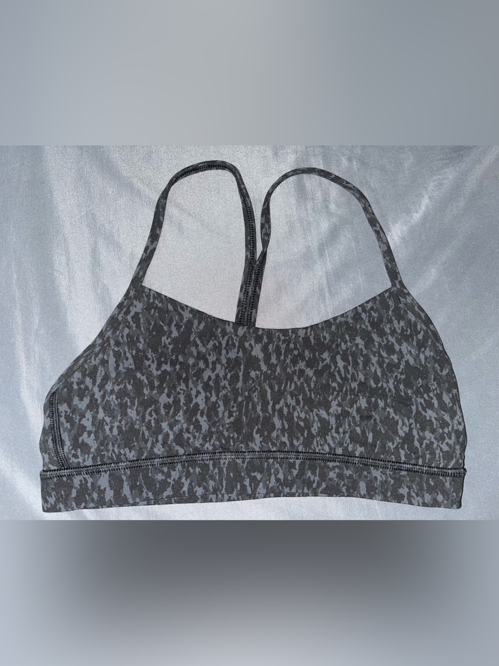Lululemon flow Y bra